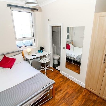 Private En-Suite Room @ Liverpool Street, Brick Ln London Exteriör bild