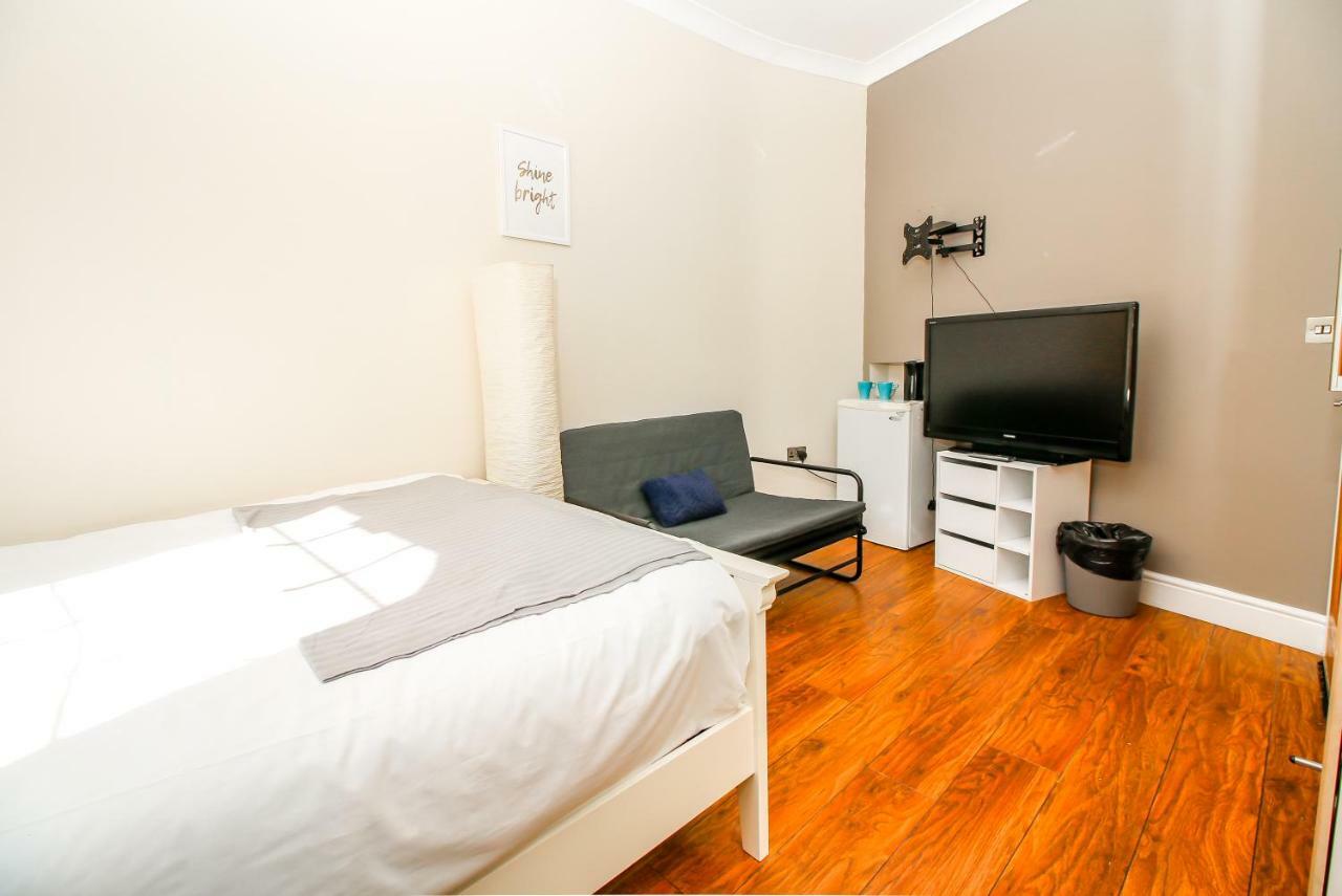 Private En-Suite Room @ Liverpool Street, Brick Ln London Exteriör bild