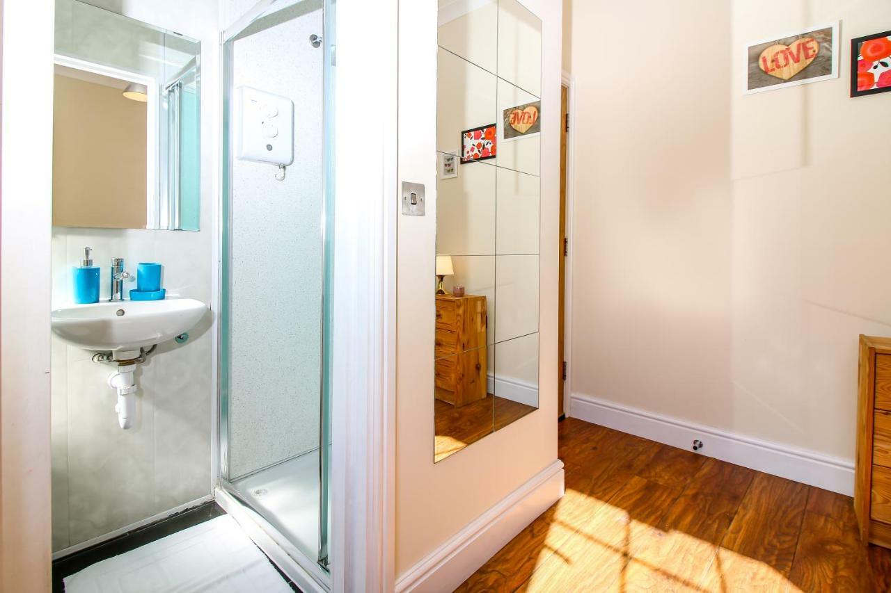Private En-Suite Room @ Liverpool Street, Brick Ln London Exteriör bild